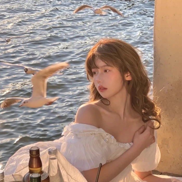 美女壁纸手机壁纸_美女图片微信头像真人背影