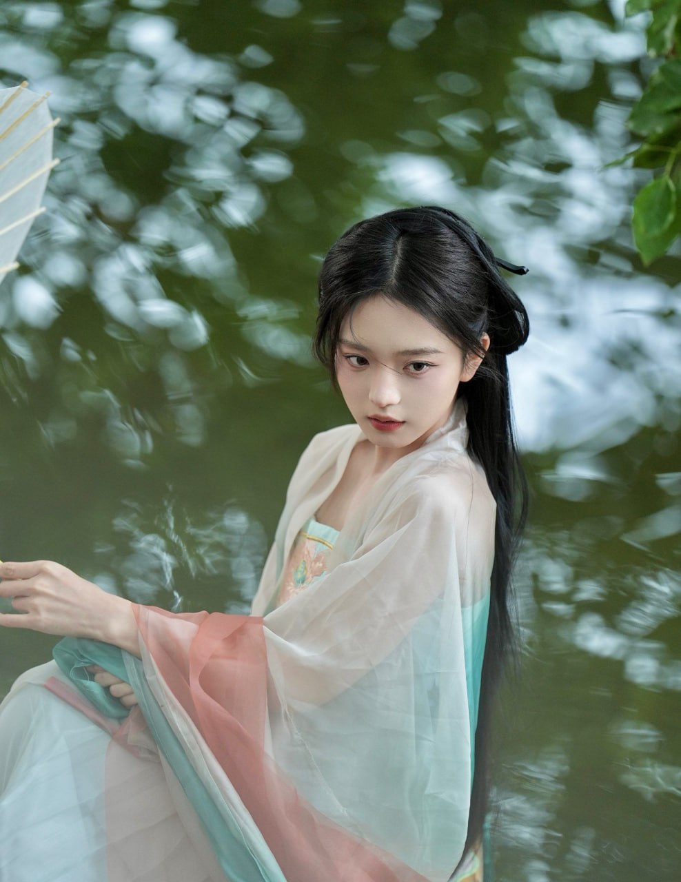 【亚洲AV熟妇在线观看】美女壁纸_美女头像真人头像可爱