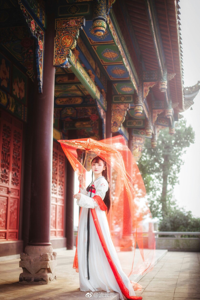 美女壁纸_美女壁纸手机壁纸图片身材养眼