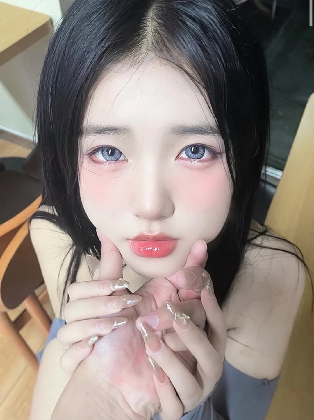 美女图片微信头像_美女照片游泳写真壁纸
