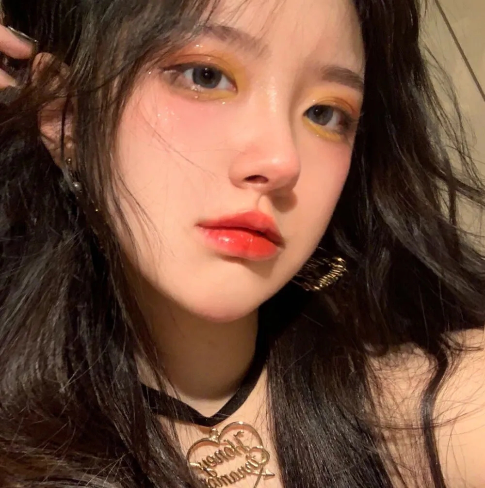 美女头像真人头像网红_美女自拍
