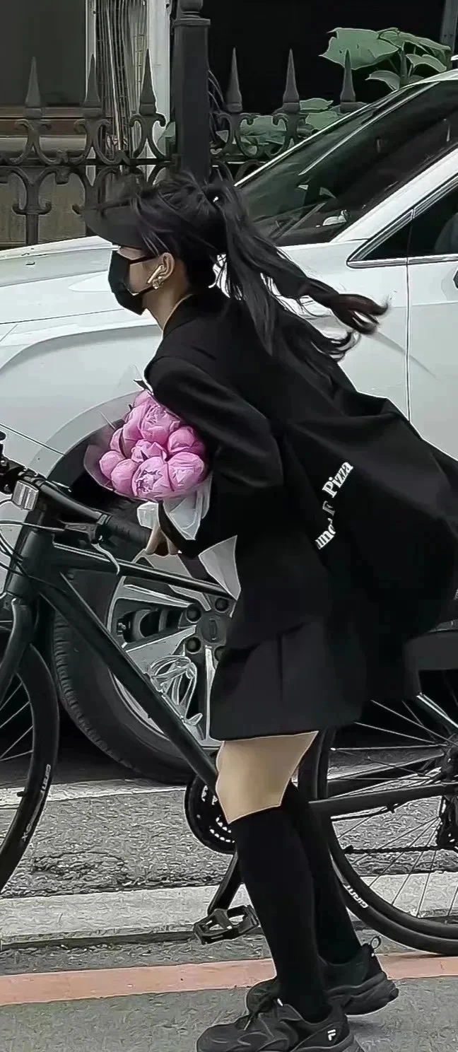 美女壁纸手机壁纸_美女头像气质