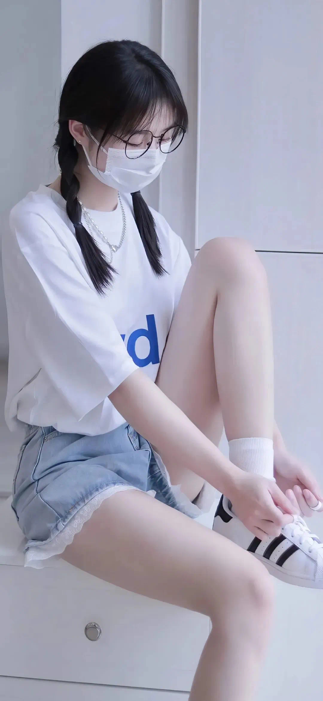 美女头像真人很吸引人_美女壁纸风景
