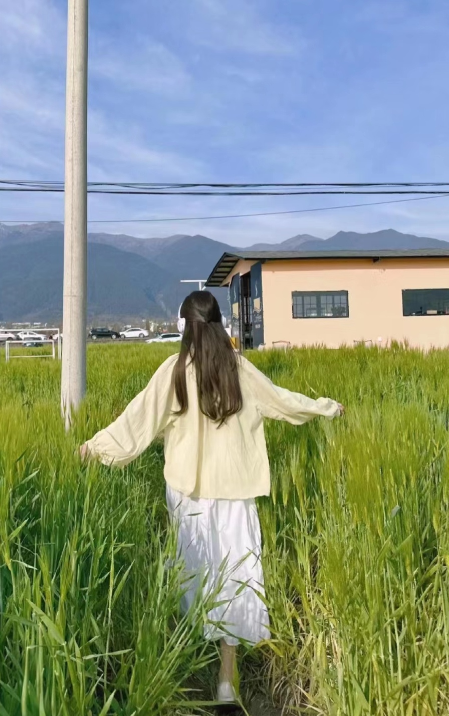 美女自拍_美女照片头像霸气
