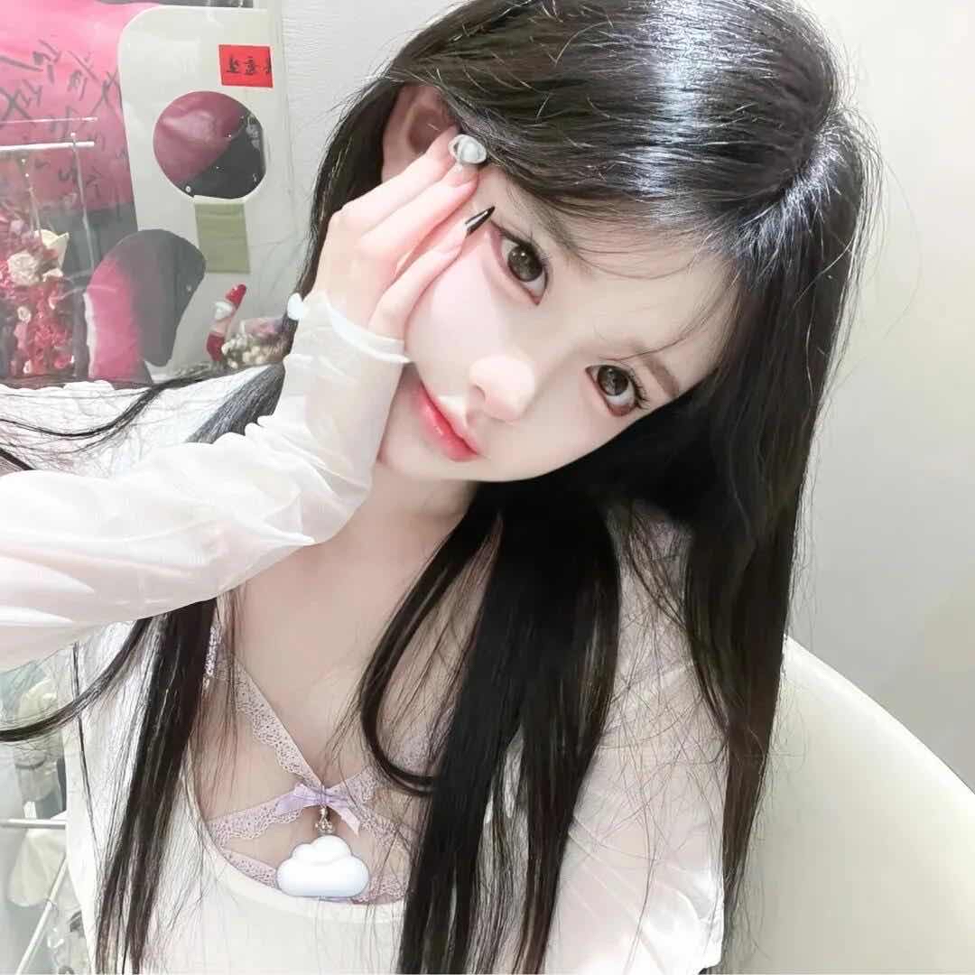 暗黑刽子手_美女自拍