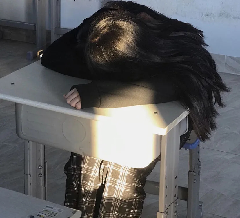 美女壁纸手机壁纸_美女照片真实