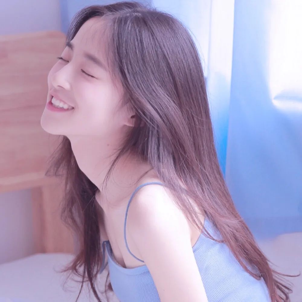美女头像真人微信_美女照片游泳卡通