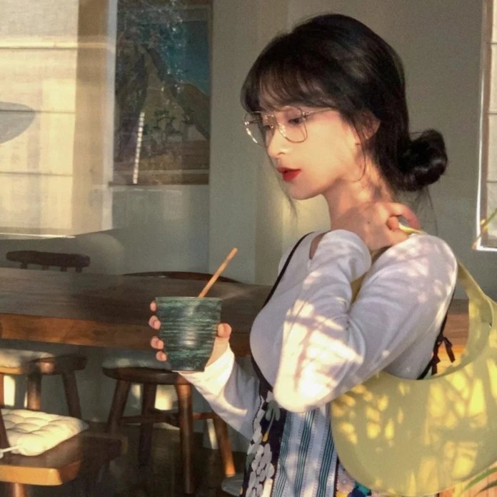男生还没开始就有粘液是什么_美女自拍