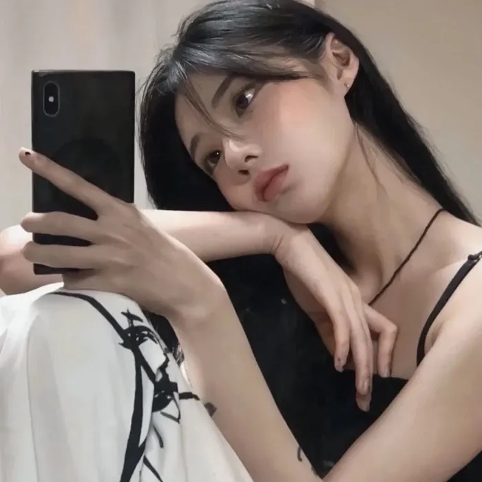美女头像真人头像高冷_美女头像真人甜美