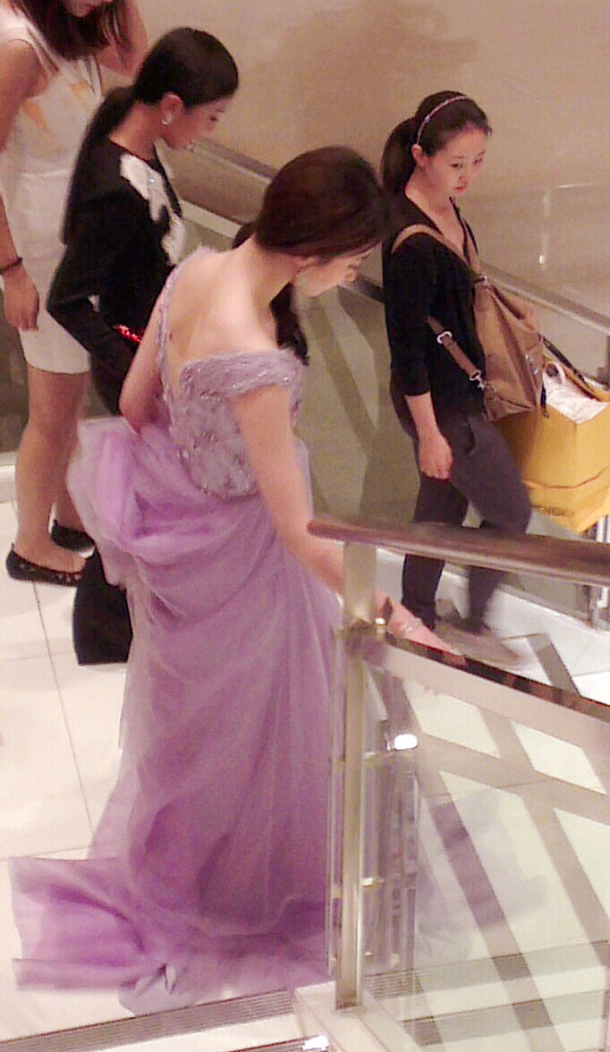 洛阳水席电影_美女头像真人侧脸