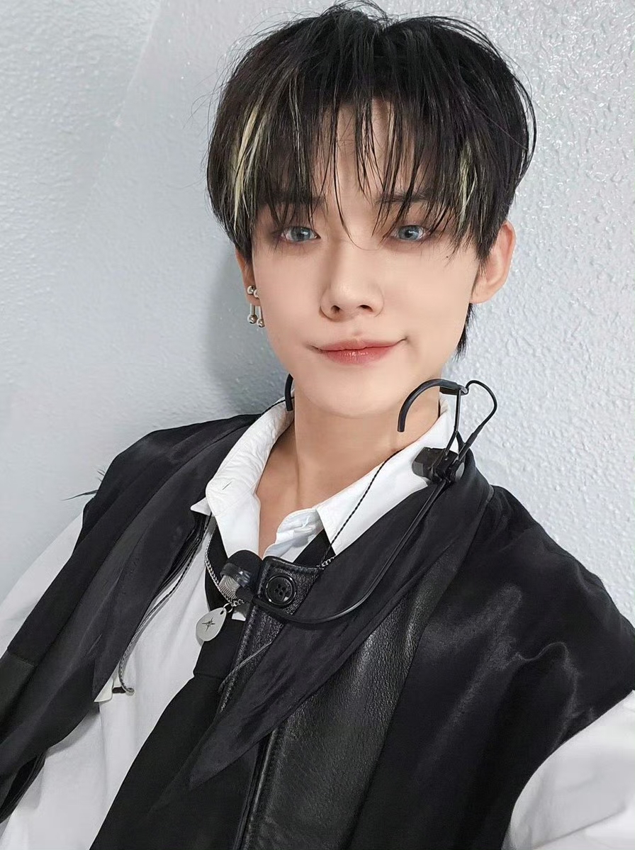 美女头像图片_美女热舞