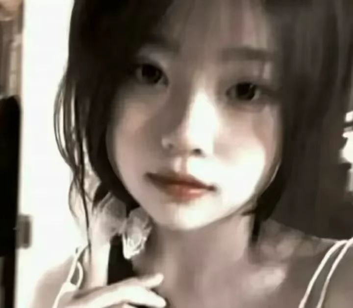 美女热舞_美女头像真人氛围感